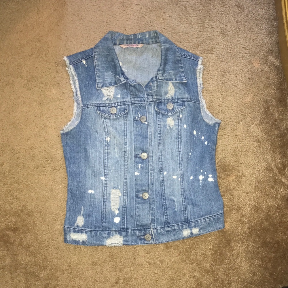 Highway Sleeveless Jean Jacket